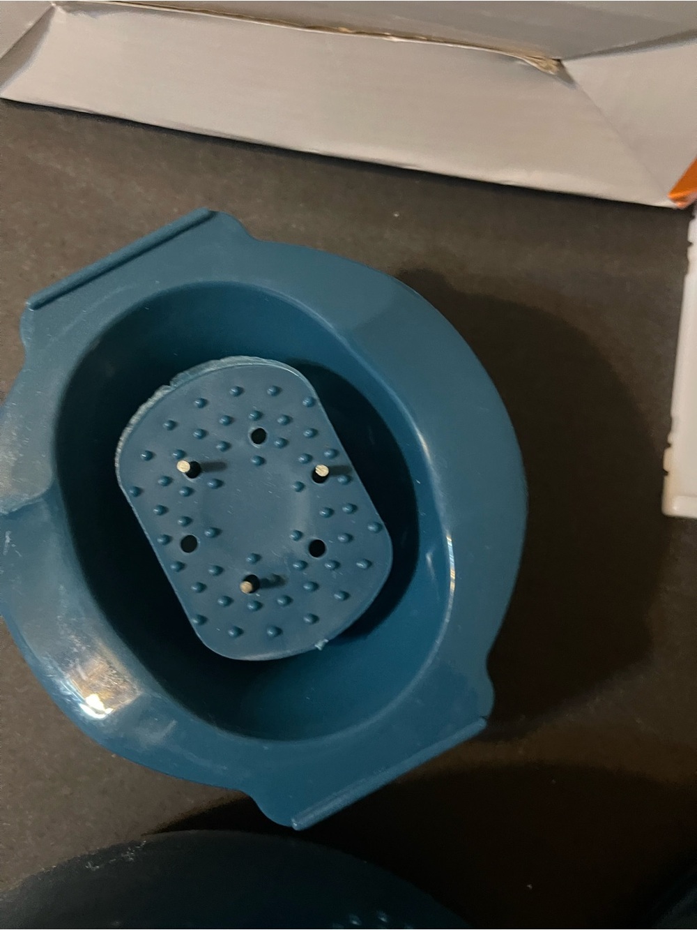 Green Multi-Function Vegetable Cutter & Colander by - Picture 4 of 7